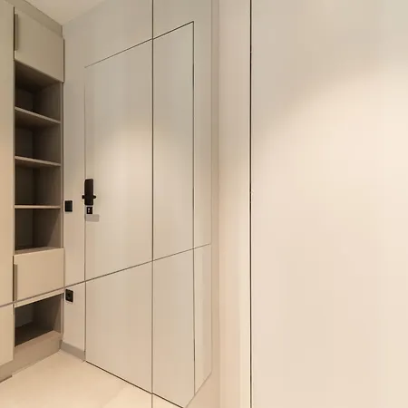 Apex - Mountainview * Sofya