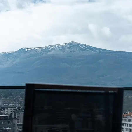 Apex - Mountainview * Sofya